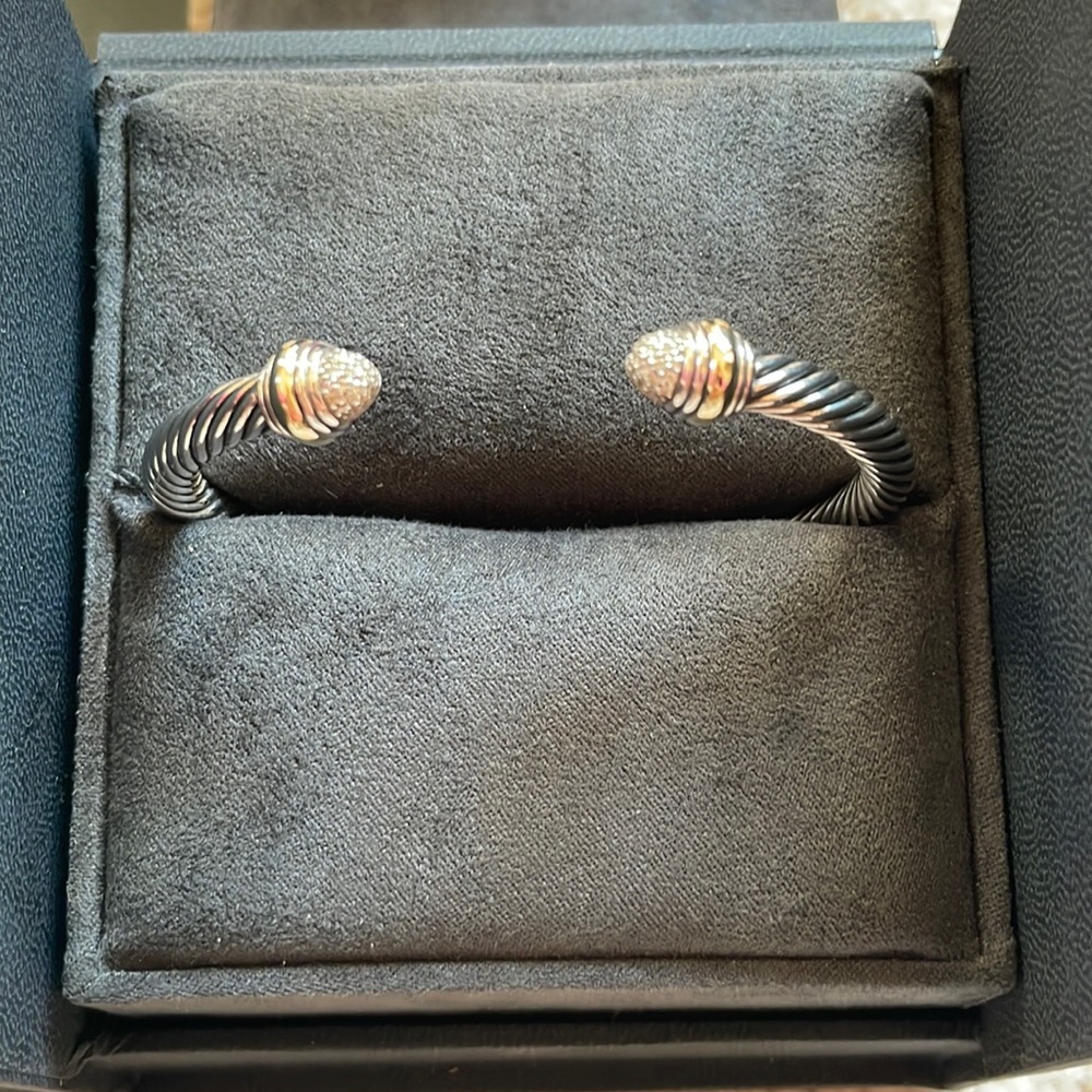 David Yurman Cable Classics Bracelet with Pavé Diamond Domes and 14K Yellow Gold